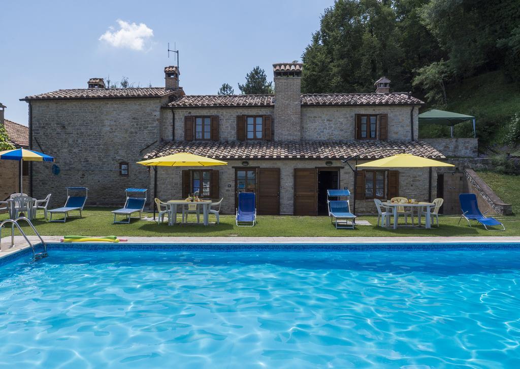 Agriturismo Monte Acuto Umbertide Bagian luar foto