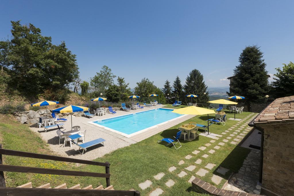 Agriturismo Monte Acuto Umbertide Ruang foto
