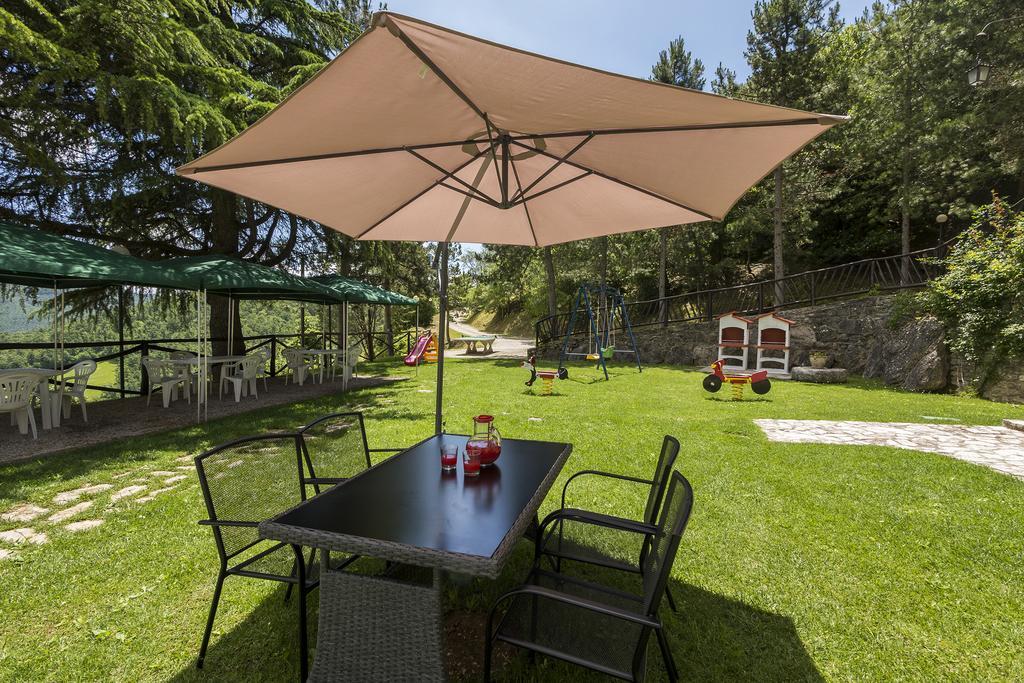Agriturismo Monte Acuto Umbertide Ruang foto