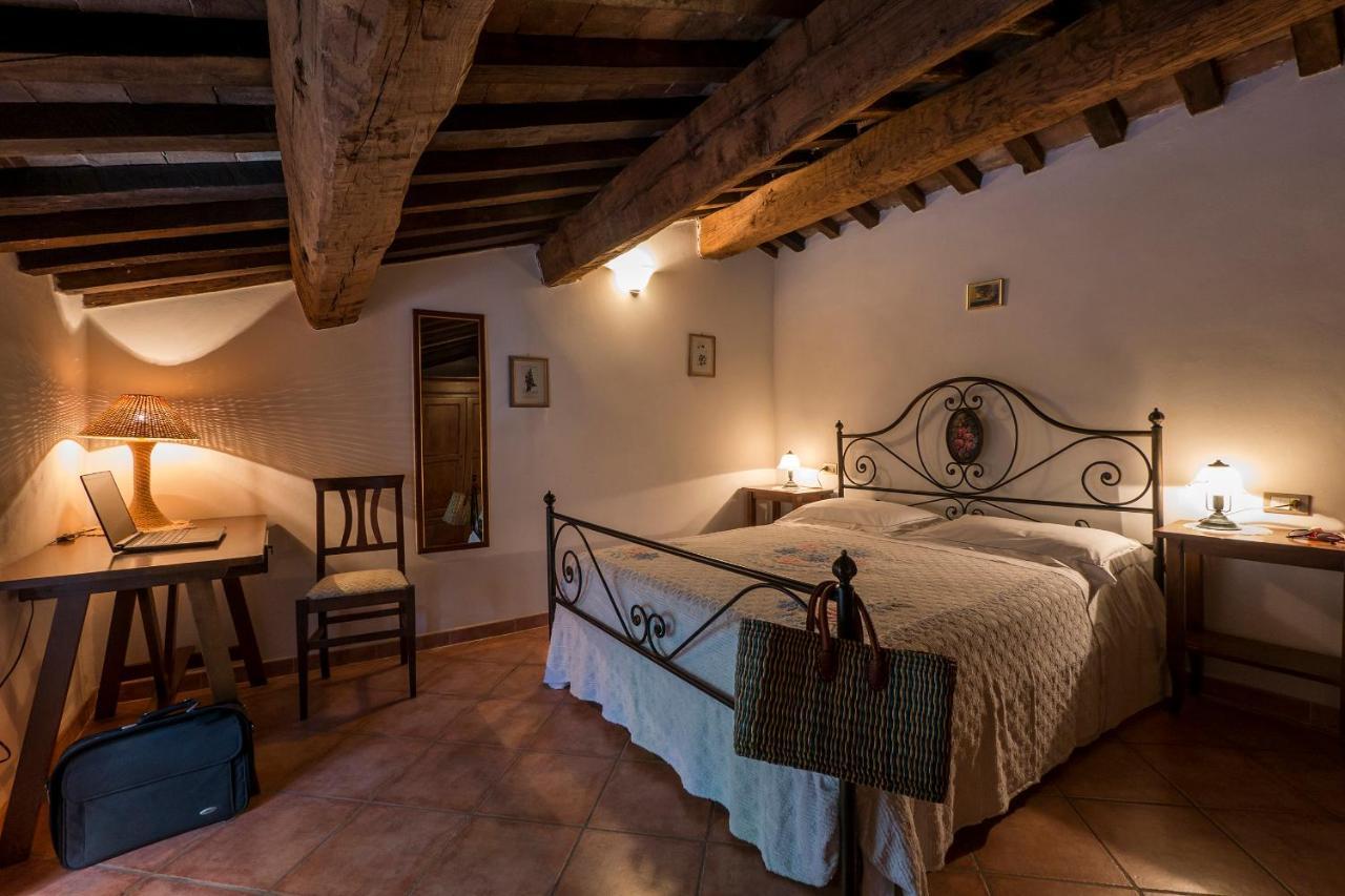 Agriturismo Monte Acuto Umbertide Bagian luar foto